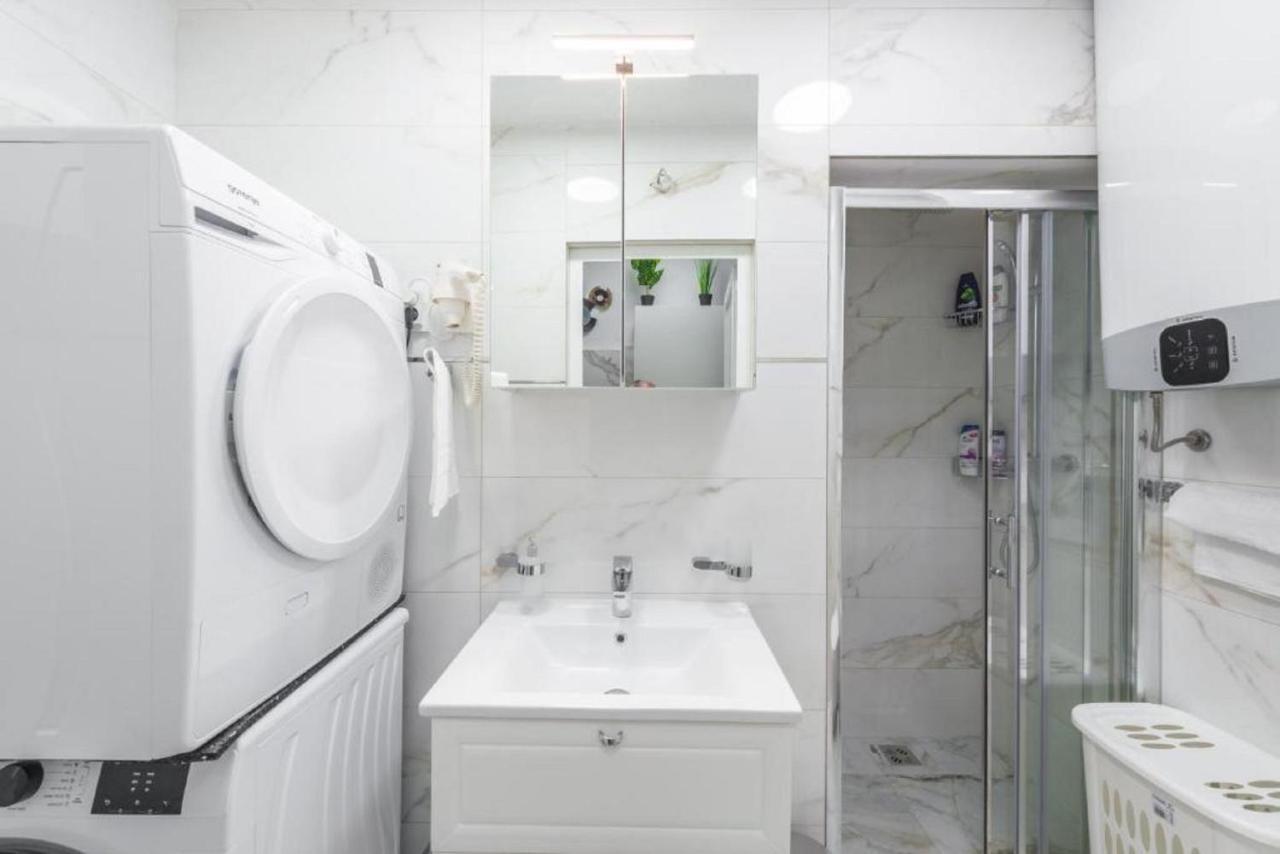 Apartment Zolla Dubrovnik- Hot Tub And Free Parking Exteriör bild